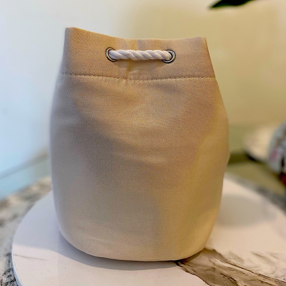 Dior - Makeup Pouch - Picture 6 of 7